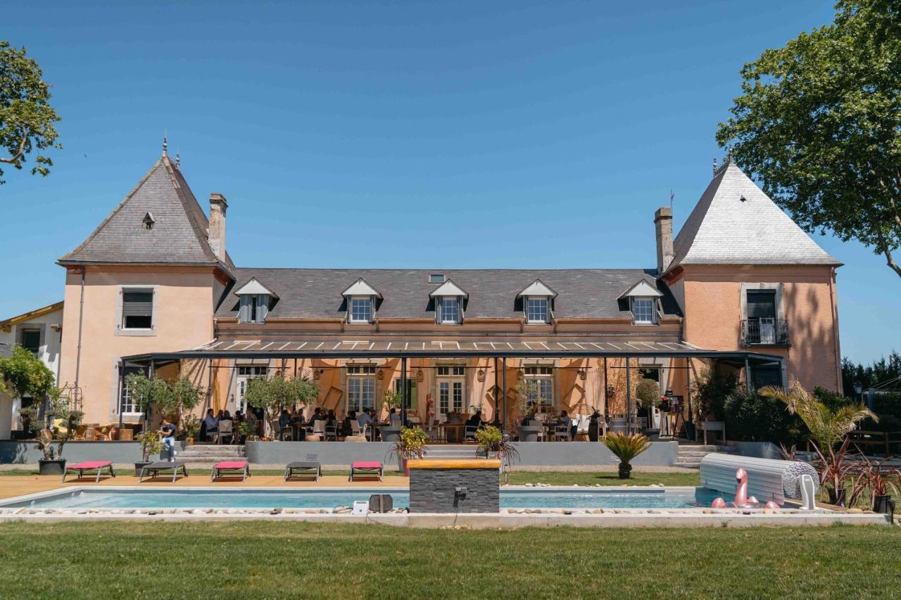 Boutik Hotel O'Domaine Chis Exterior foto